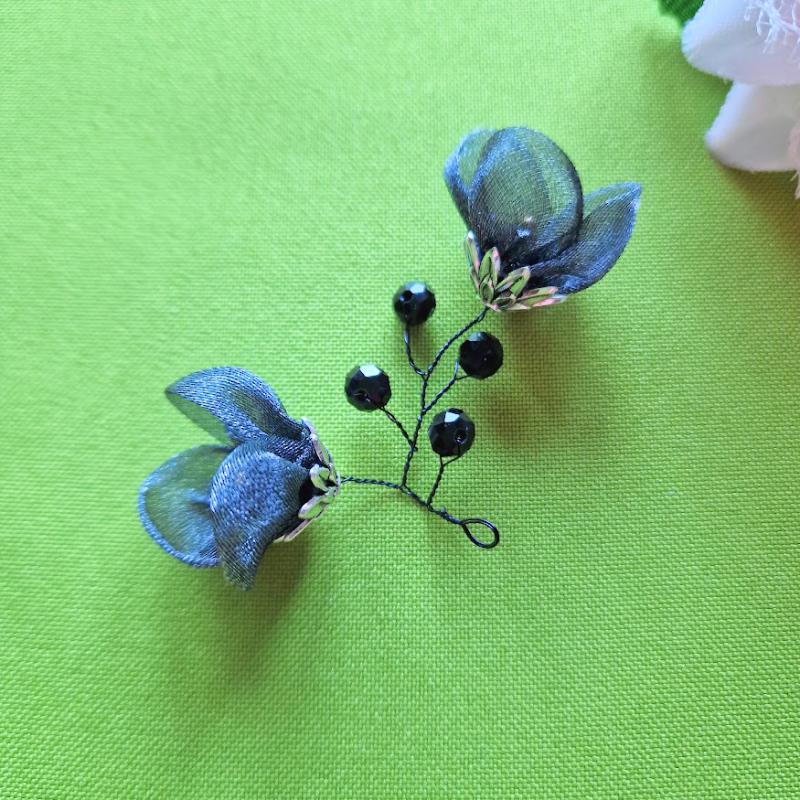 VIR25 - Virág dróton csiszolt kövekkel hand made - antracit színű