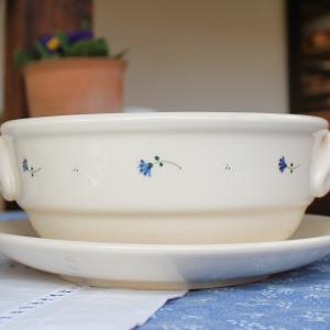 Gulyásos lapos tányér, búzavirág