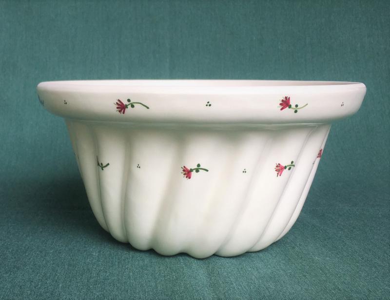 Nagy kuglófsütő Borbás Marcsi dekorral