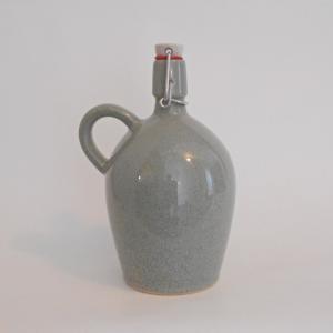 1 l-es csatos öblös palack, cement