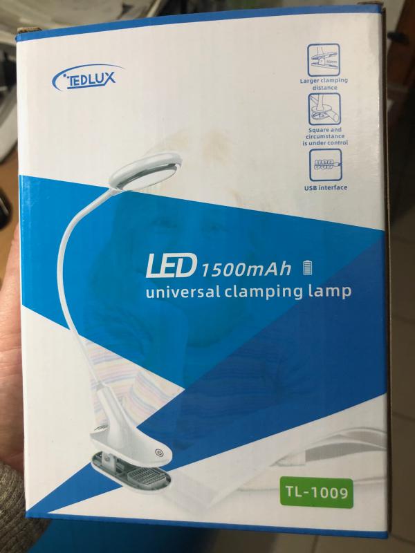 LED clip 3w asztali csiptetős led light lámpa akku 1500ma