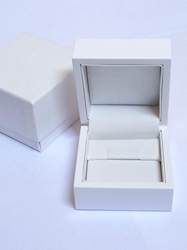 Blackwood Univerzális díszdoboz 65*62*46mm, fehér