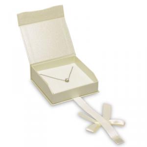 Celebration masnis univerzális díszdoboz, krém színben