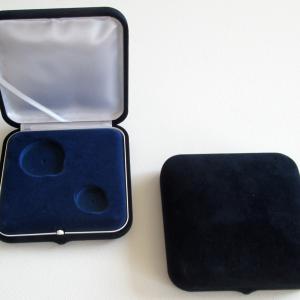 Gemini velúr borítású éremdoboz 125x125x30 mm, kék színben