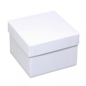 Óra tartó díszdoboz fehér színben