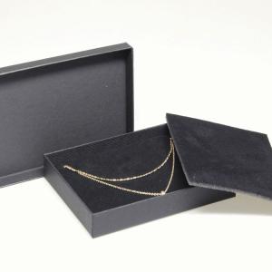 Prémium karton díszdoboz palaszürke színben – 120×90×20 mm