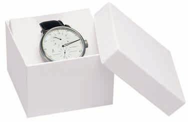 Óra tartó díszdoboz fehér színben
