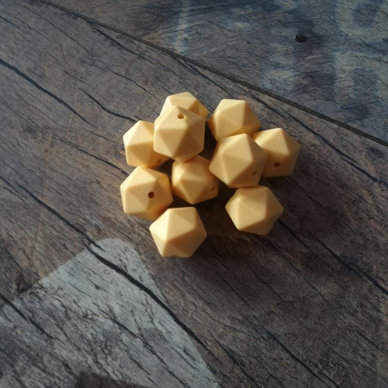 16mm-es icosahedron, naplemente