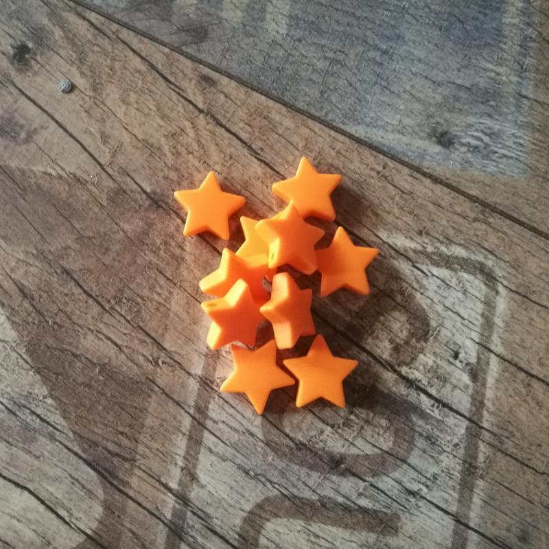 Közepes csillag, narancs