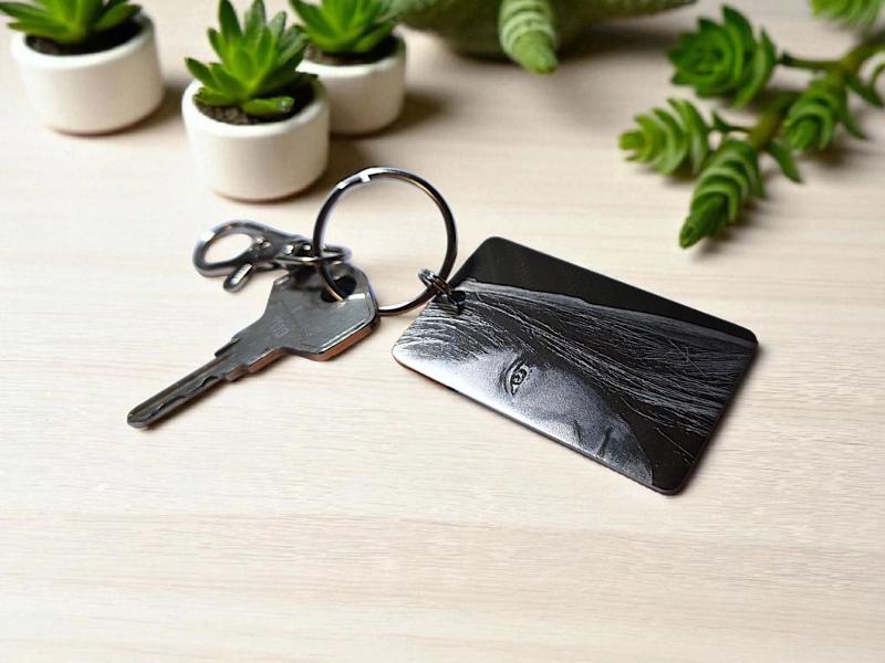 Téglalap fém kulcstartó