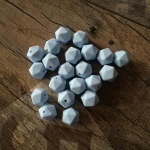 14mm-es icosahedron, babyblue