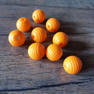 Bordázott gyöngy, narancs