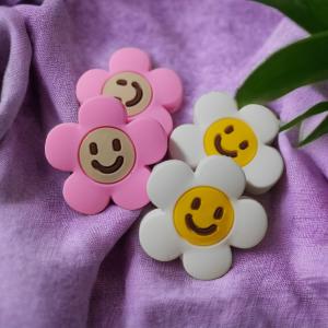 Smiley virág gyöngy, rózsaszín