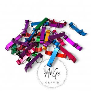 Sör nyitós kulcstartó, több színben