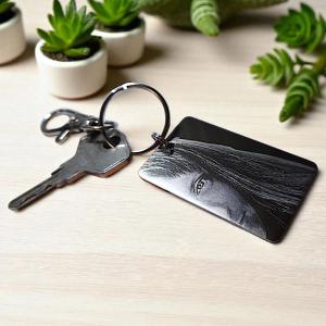 Téglalap fém kulcstartó