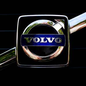 Volvo logós termékek