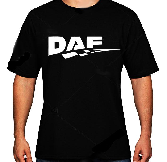 DAF póló egy oldalon logózva
