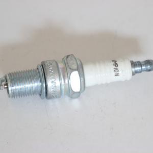 gyújtógyertya CHAMPION RN2C zavarszűrős CHAMPION