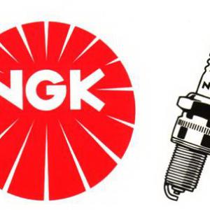 gyújtógyertya NGK JR9B NGK