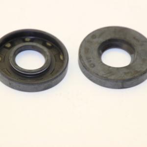 szimering 17x40x7 porvédő nélküli VESPA 50-125 els PIAGGIO-GILERA