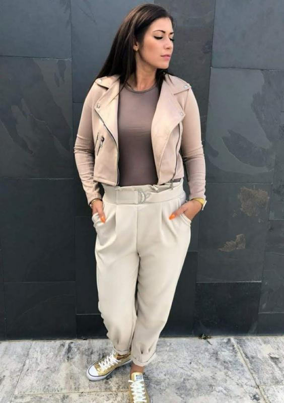 Eva velúrhatású kabát