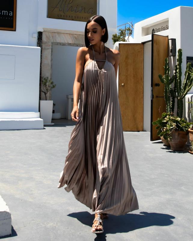 Flóra Pezsgő szatén ruha