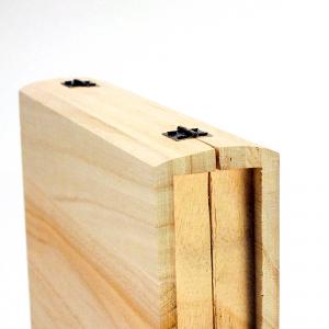 Natúr fa könyvdoboz. Mérete: 155x215x46 mm