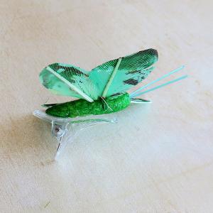 Pillangó (csipeszes), zöld. Mérete: 50x25 mm