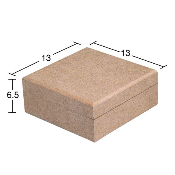 Fedeles négyszögletes doboz, mérete: 130x130x65 mm