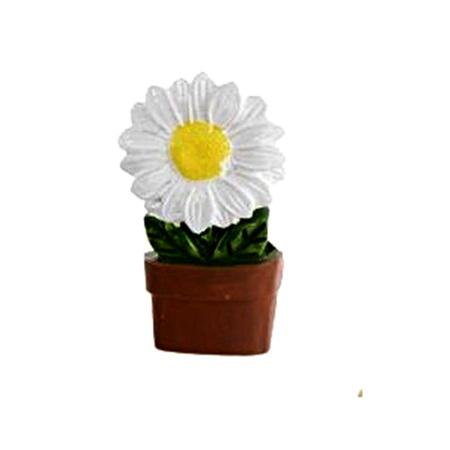 Fehér virág cserépben, öntapis, polyresin. Mérete: 19x33x6 mm