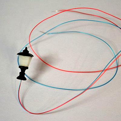 Mini műanyag lámpa, ledes, 3V-os. Magassága: 17  mm