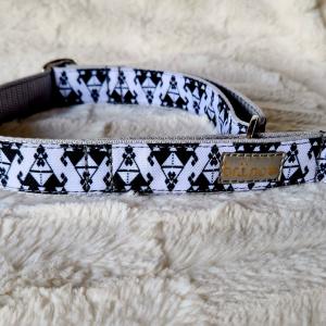 Black & White (silver)