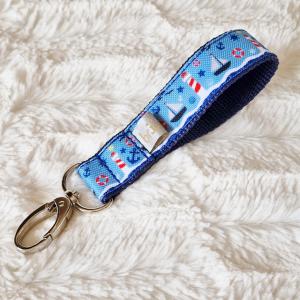 Crusero Navy kulcstartó