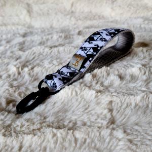 Black & White (silver)