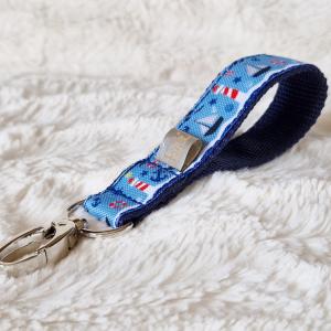 Crusero Navy kulcstartó