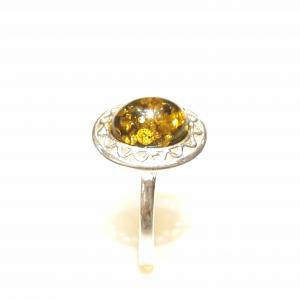 Borostyán ezüst gyűrű zöld Jubilex  384 (méret 60,65)