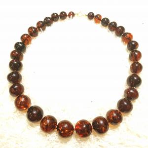 Borostyán gyöngysor barokk Jubilex 490