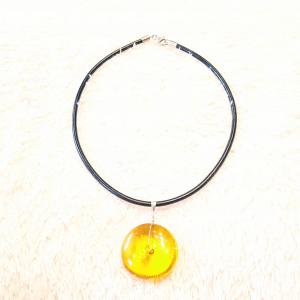 Borostyán medál bőr pánt nyakék Jubilex 378