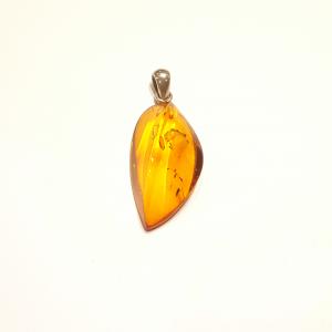 Borostyán  medál  hullámos Jubilex  509