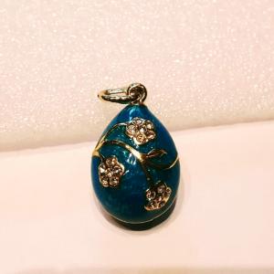 Fabergé-tojás medál 608