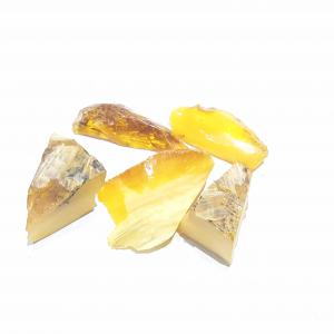 Borostyán kő forgácsok  293