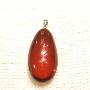 Borostyán medál sötét Jubilex 363