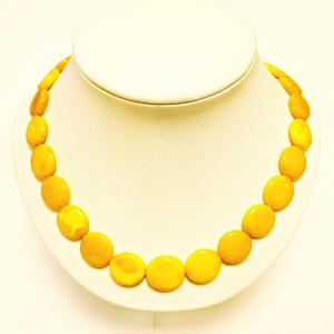 Borostyán nyakék gyöngysor sárga opak Jubilex 483
