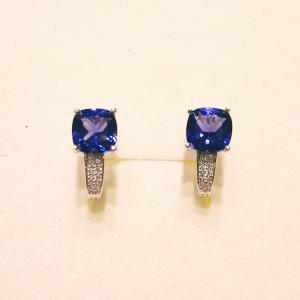 Ródiumozott ezüst szintetikus tanzanit fülbevaló  817