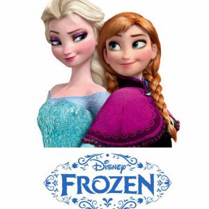 Elsa és Anna mintás póló