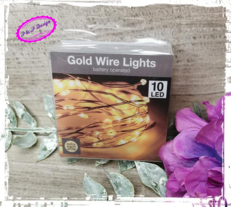10 LED-es arany drótkábeles fényfüzér elemes (elemmel) - extra meleg