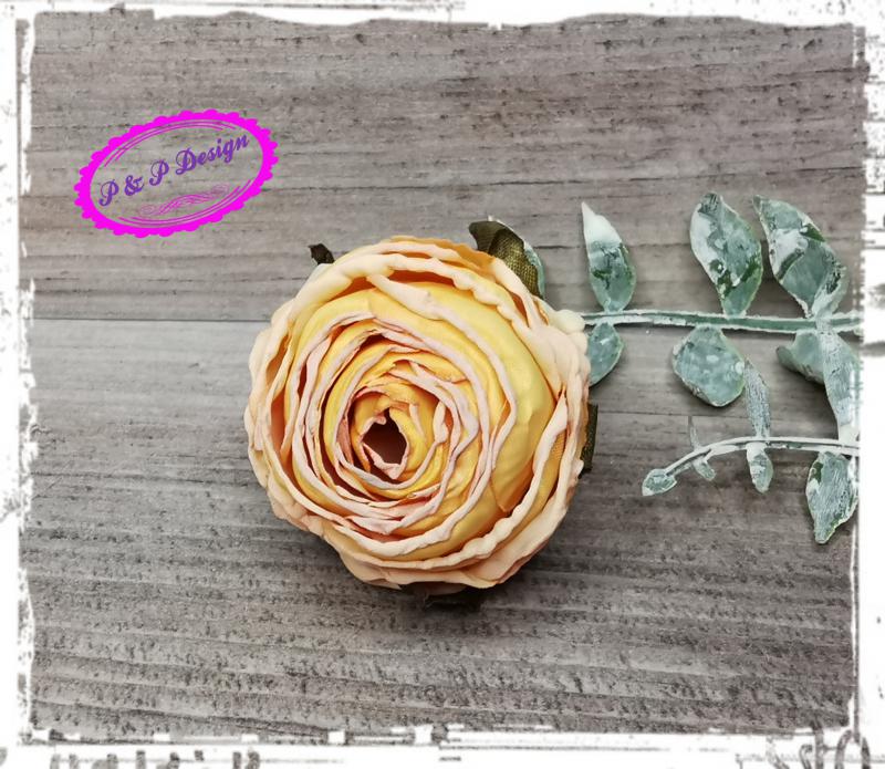 Gyűrt szirmú rózsa virágfej kb. 4 cm fejátmérő - sárga
