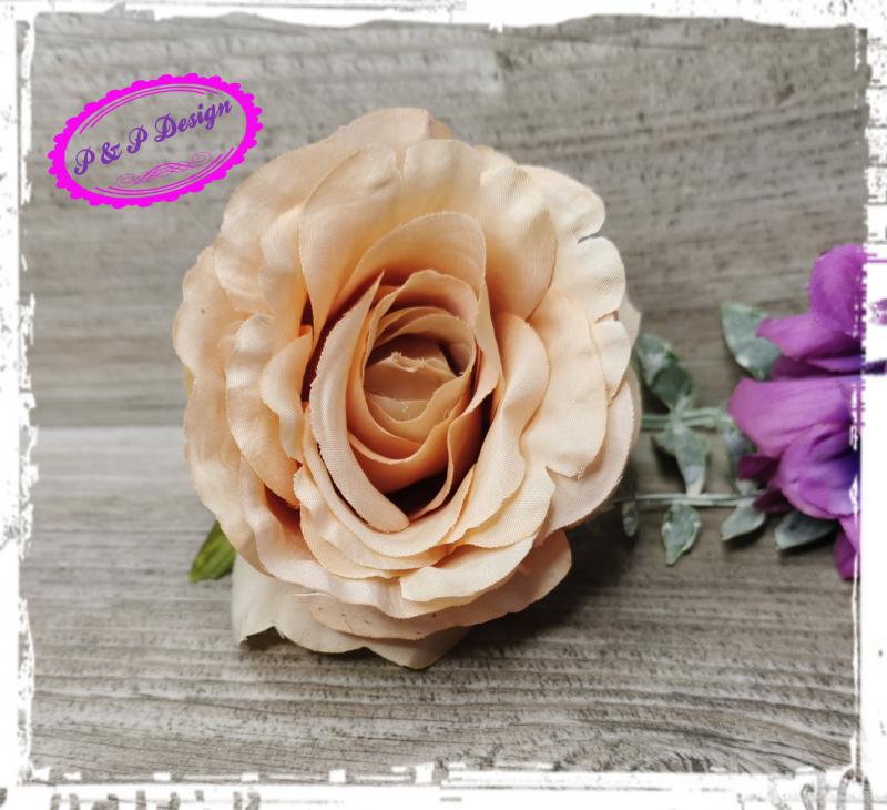 Rózsa virágfej kb. 8 cm fejátmérő - világos barnás/barackos árnyalat