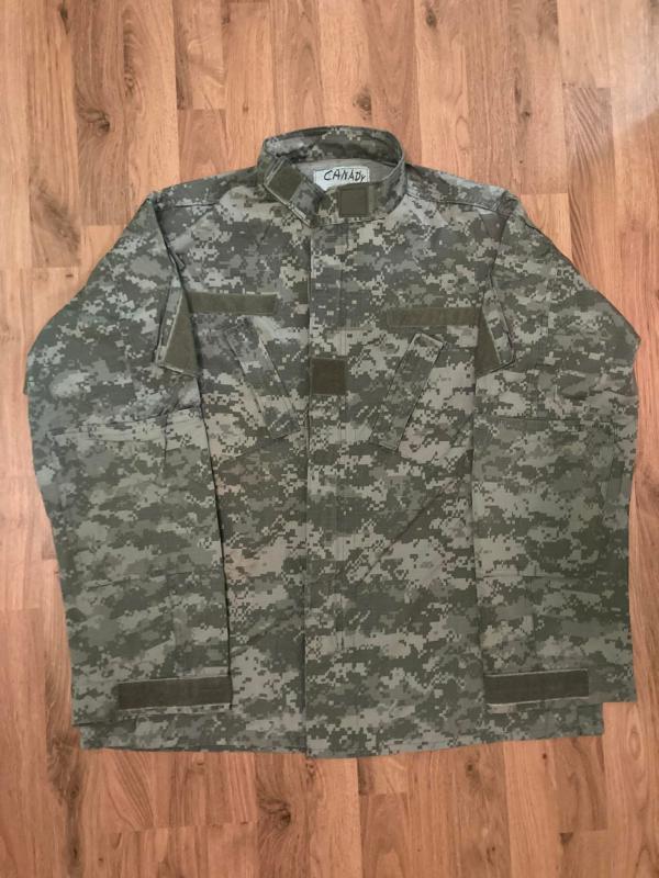 Egyedi Amerikai Gyakorló Zubbony