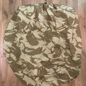 Angol Sivatagi Táskahuzat